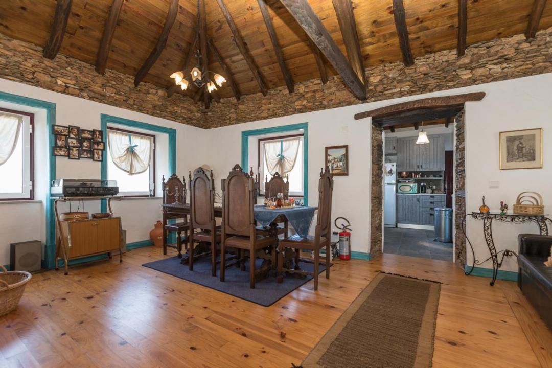 Casa de Férias Casa Da Avo Emilia *